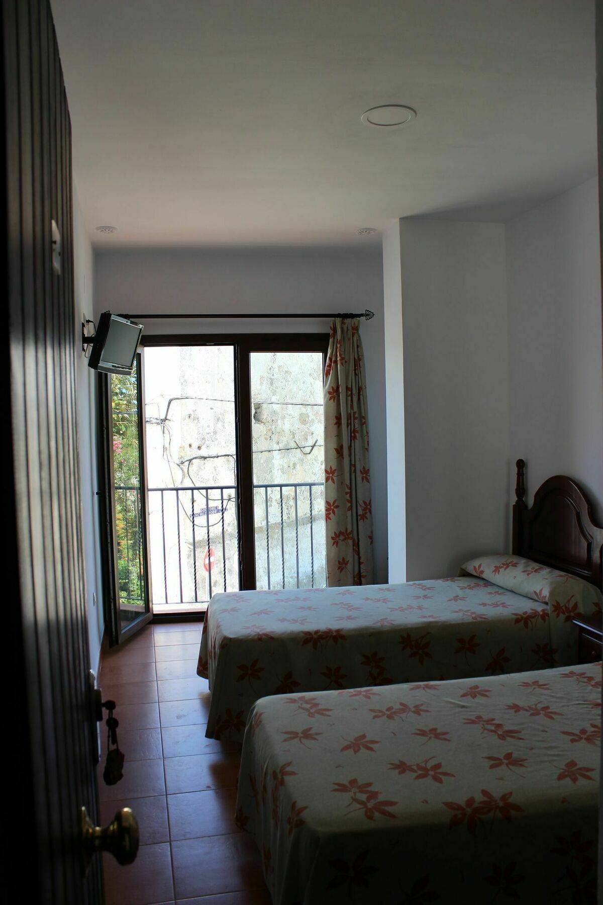 Hostal Jadraza Zahara de los Atunes Bagian luar foto