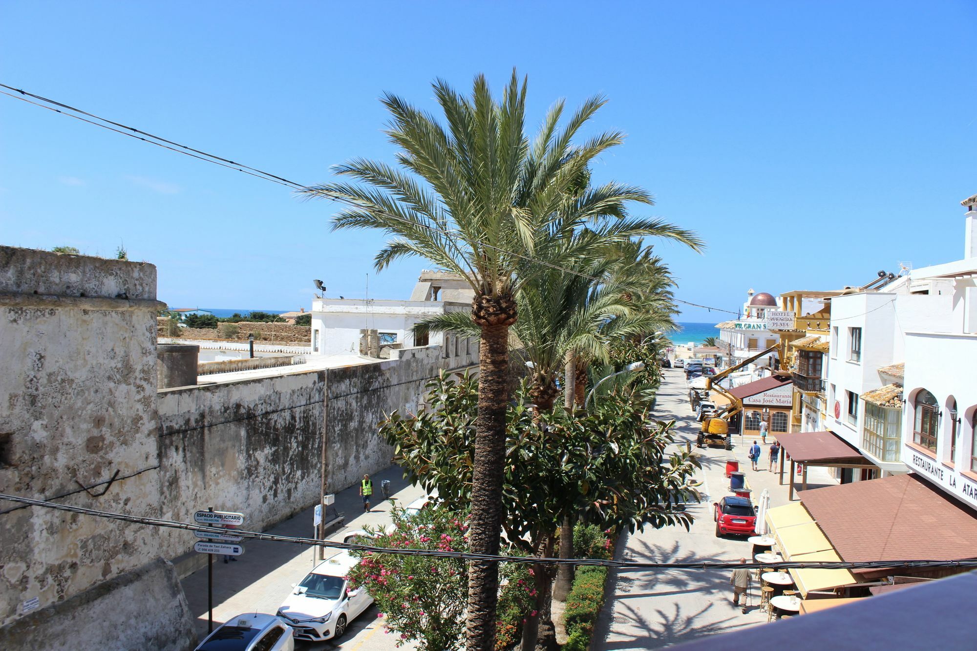 Hostal Jadraza Zahara de los Atunes Bagian luar foto